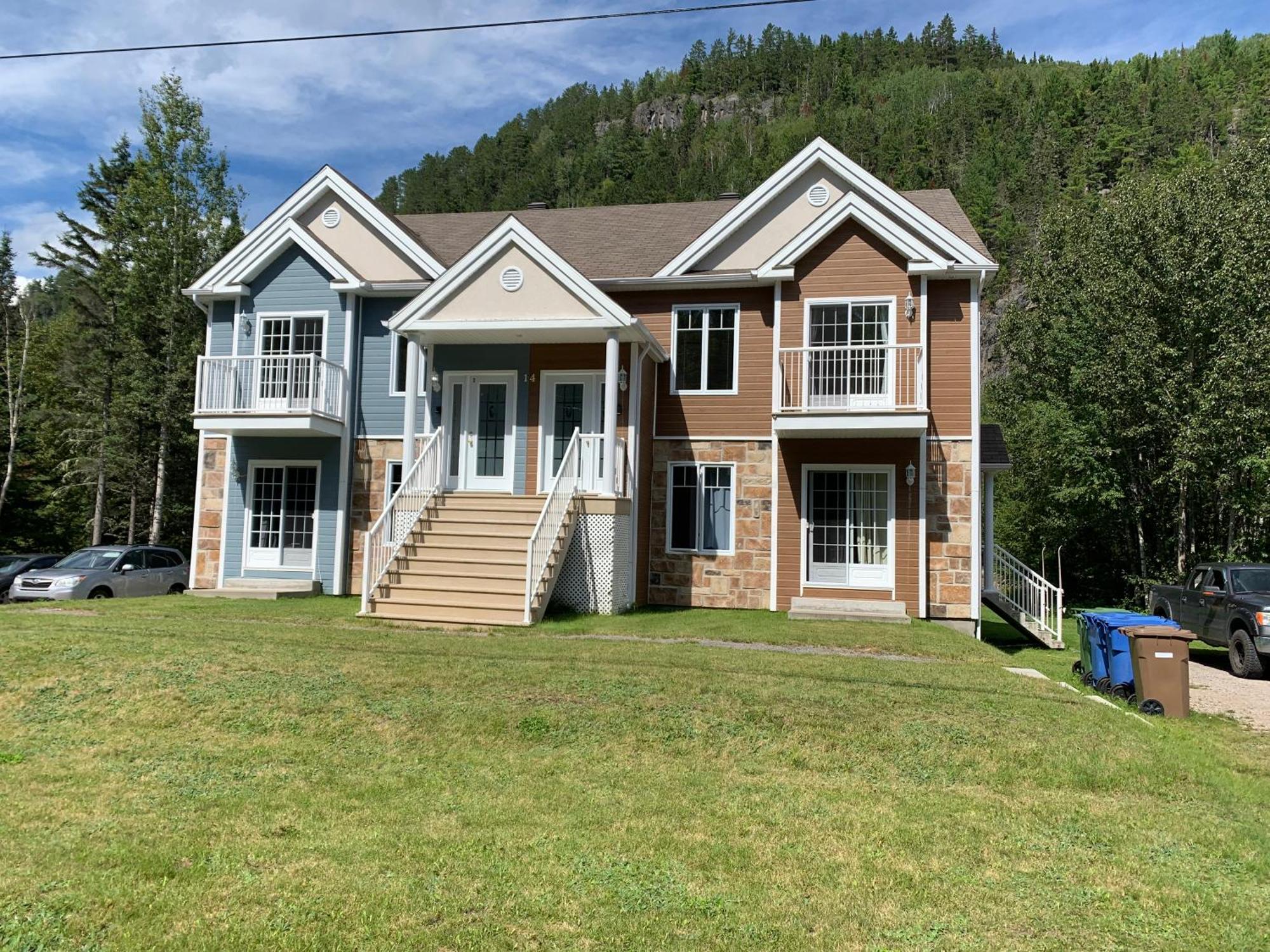 Condo Mont-Edouard LʼAnse-Saint-Jean Exteriér fotografie